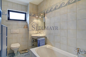 Badezimmer 1