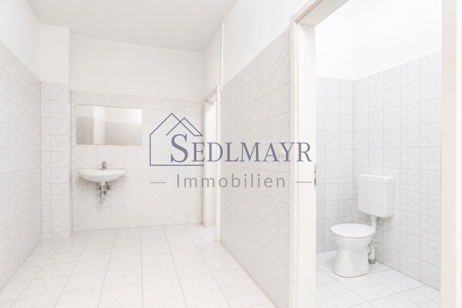 Ansicht Aufenthaltsraum und WC`s