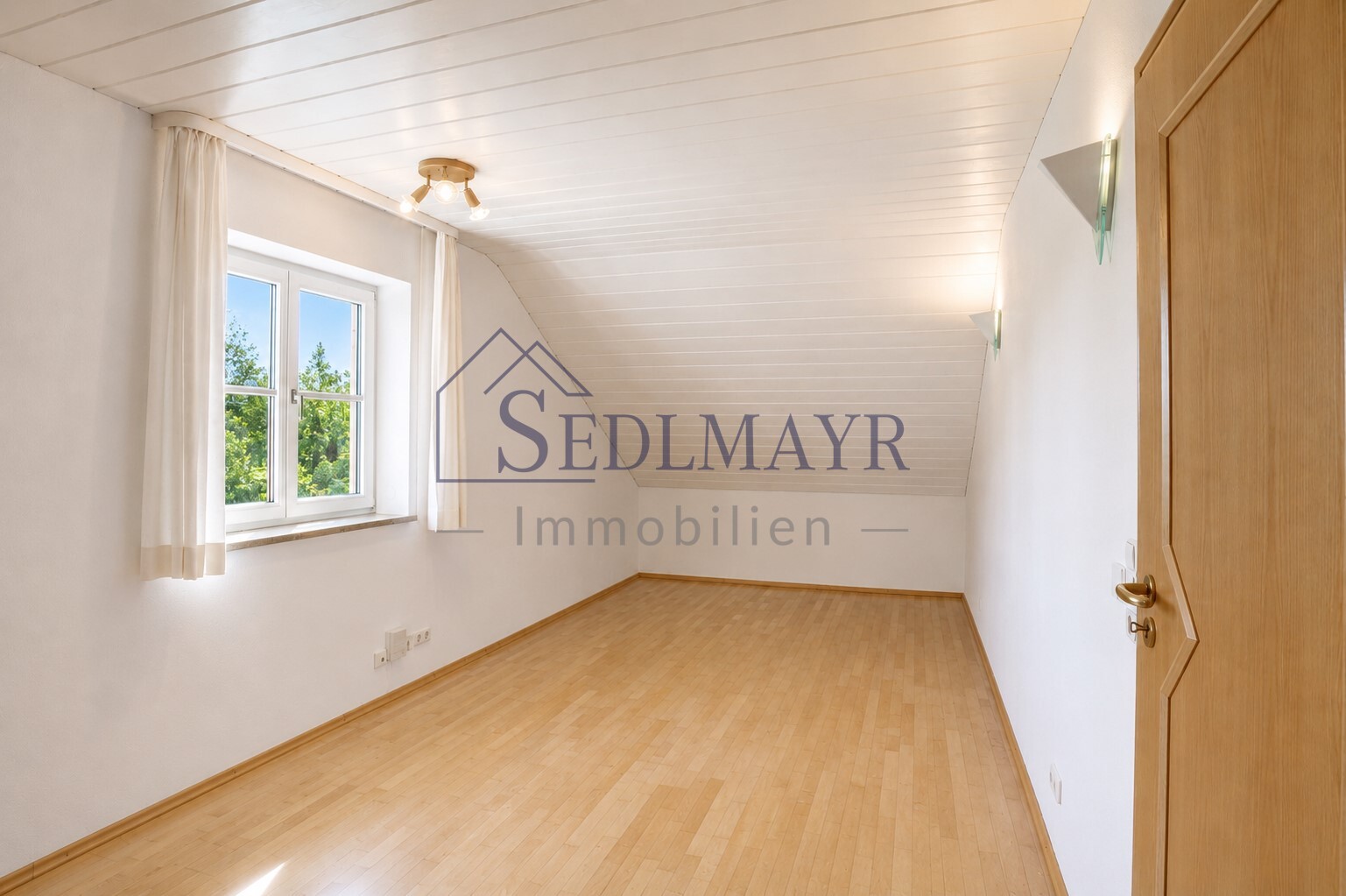 Ansicht DG Raum 5