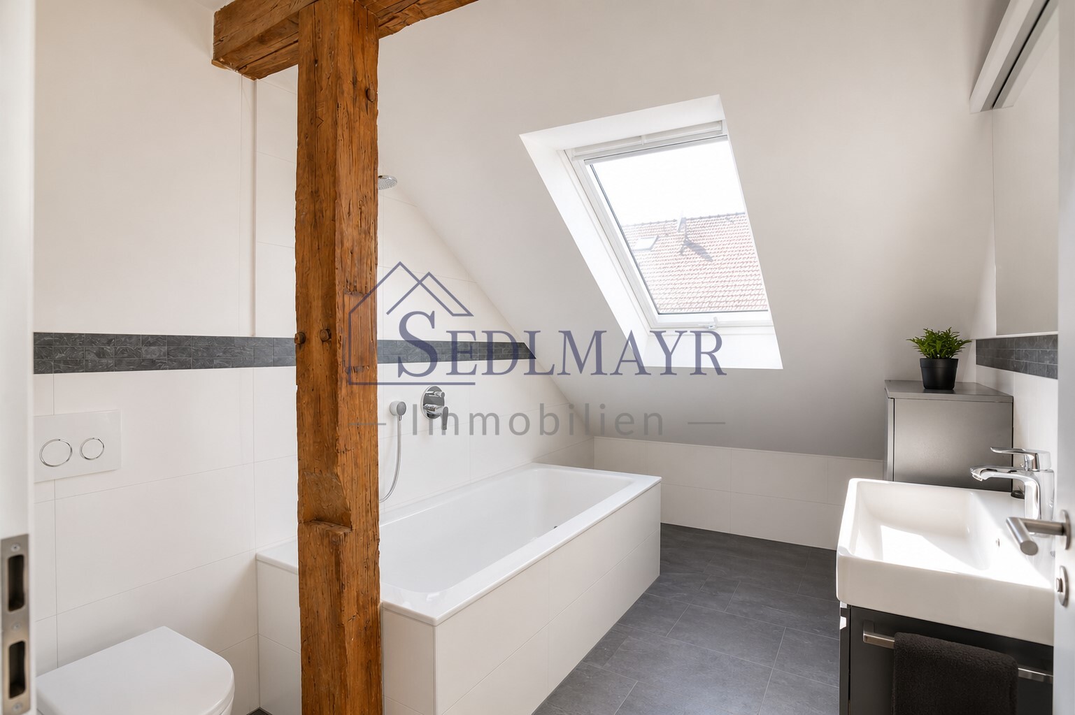 Ansicht Badezimmer 1